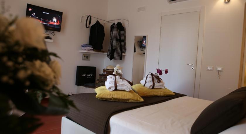 Bed and Breakfast Yhomisus à Comiso Extérieur photo