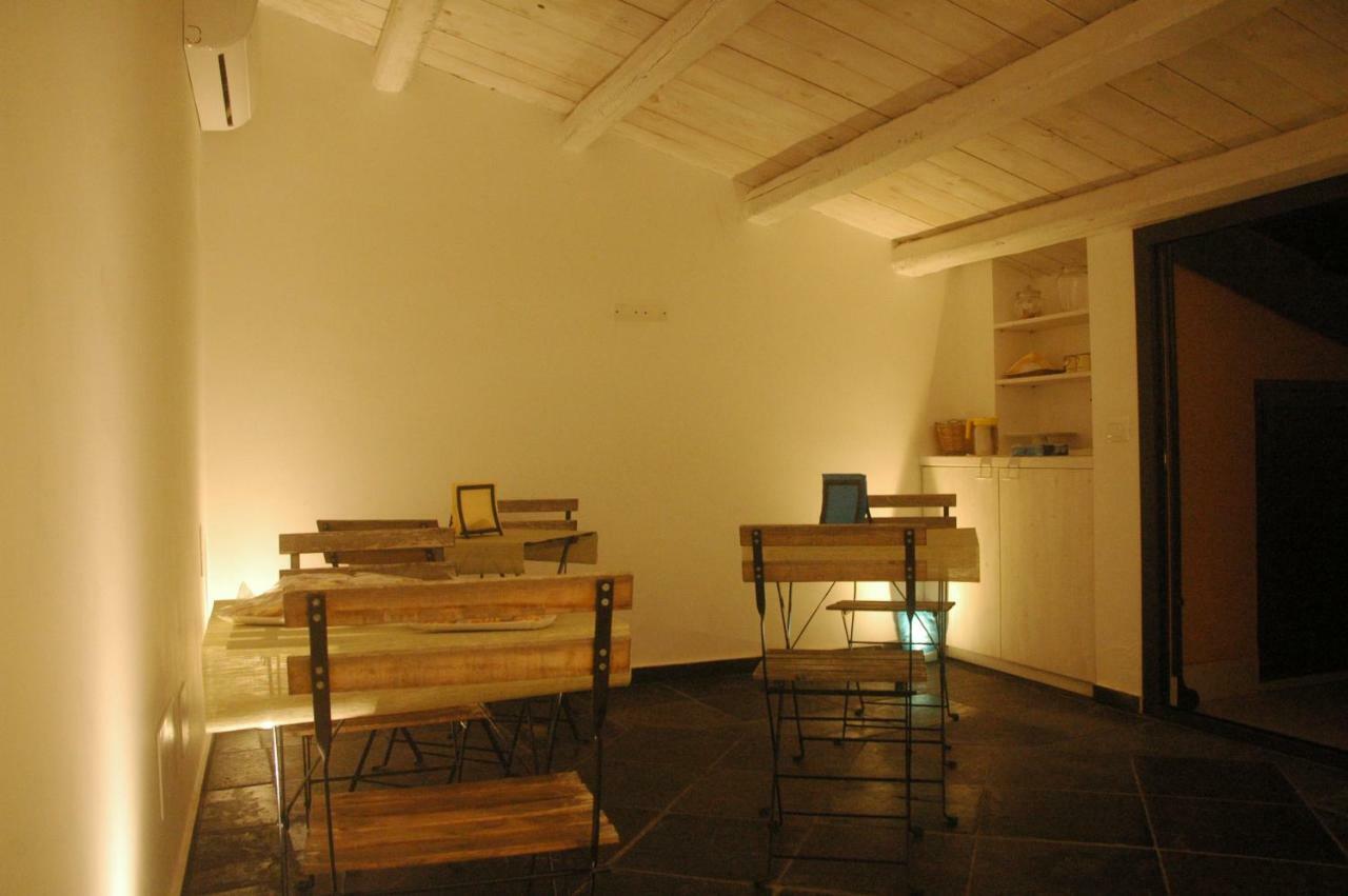 Bed and Breakfast Yhomisus à Comiso Extérieur photo